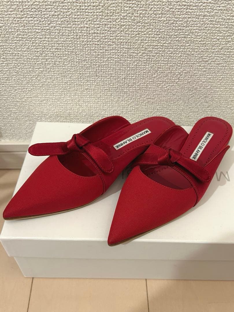 Manolo blahnik フラットミュール　34