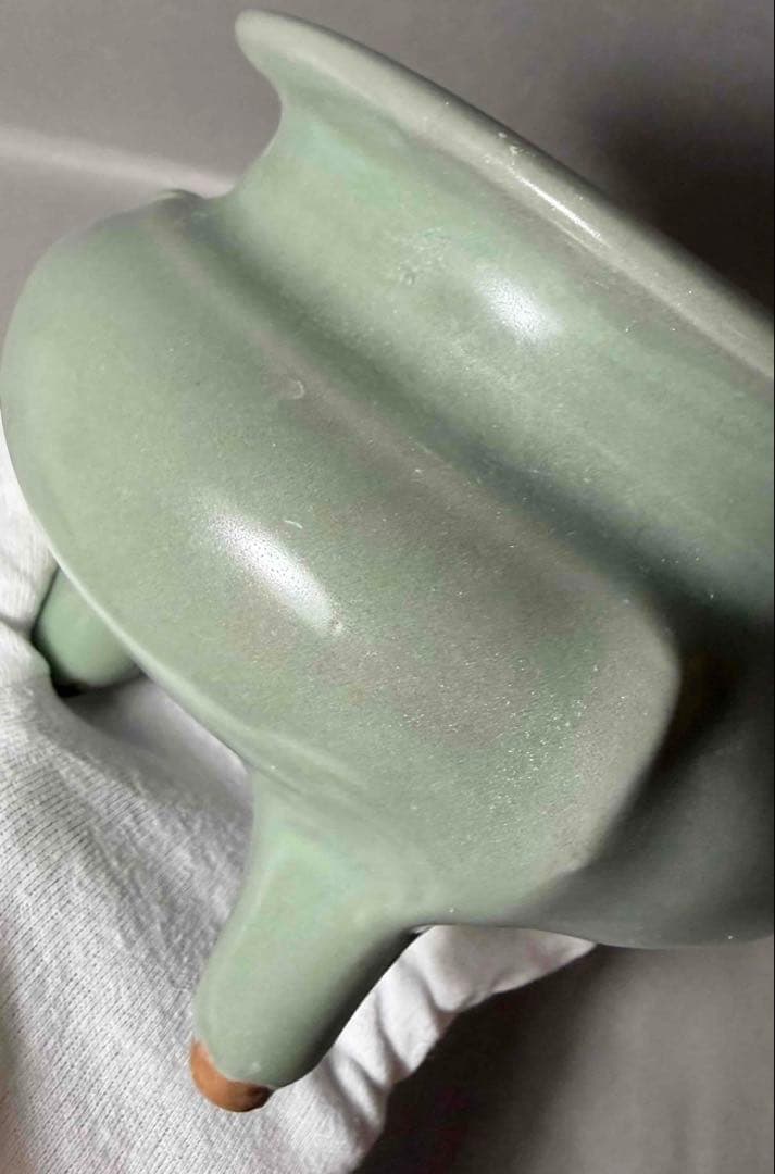 中国 青磁三つ足炉　f2251126