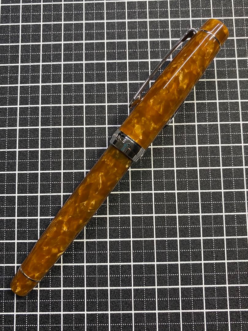 PILOT CUSTOM LEGANCE Brown 万年筆　字幅F