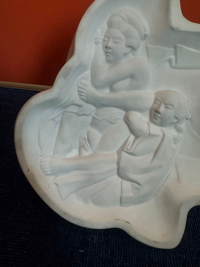 2061 平戸　白磁　布袋様　七福神　春画　美人画　縁起物　置物　古美術