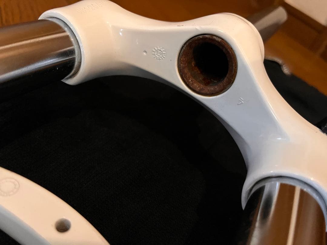 SRサンツアー[SRSUNTOUR] XCM-HLO-P フロントフォーク