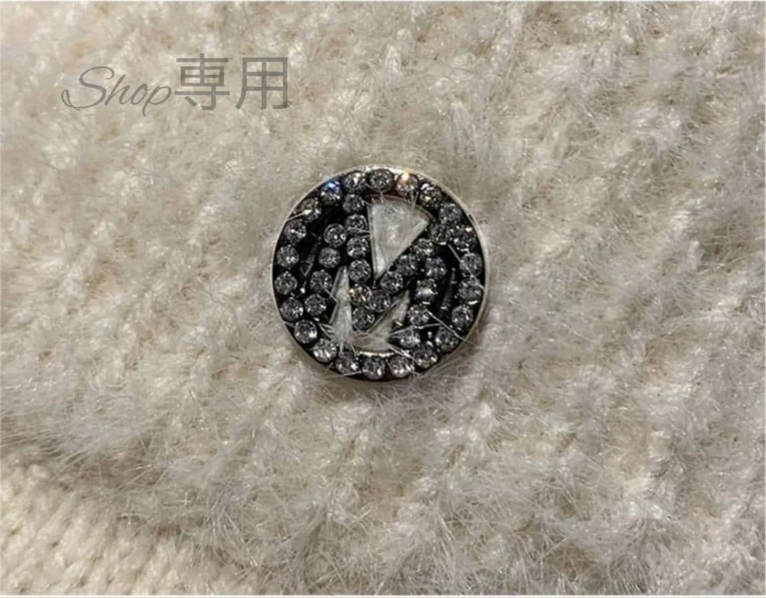 サンバイザー黒 ニット帽 ゴルフ スポーツ　防寒 耳カバー 毛糸 ファー