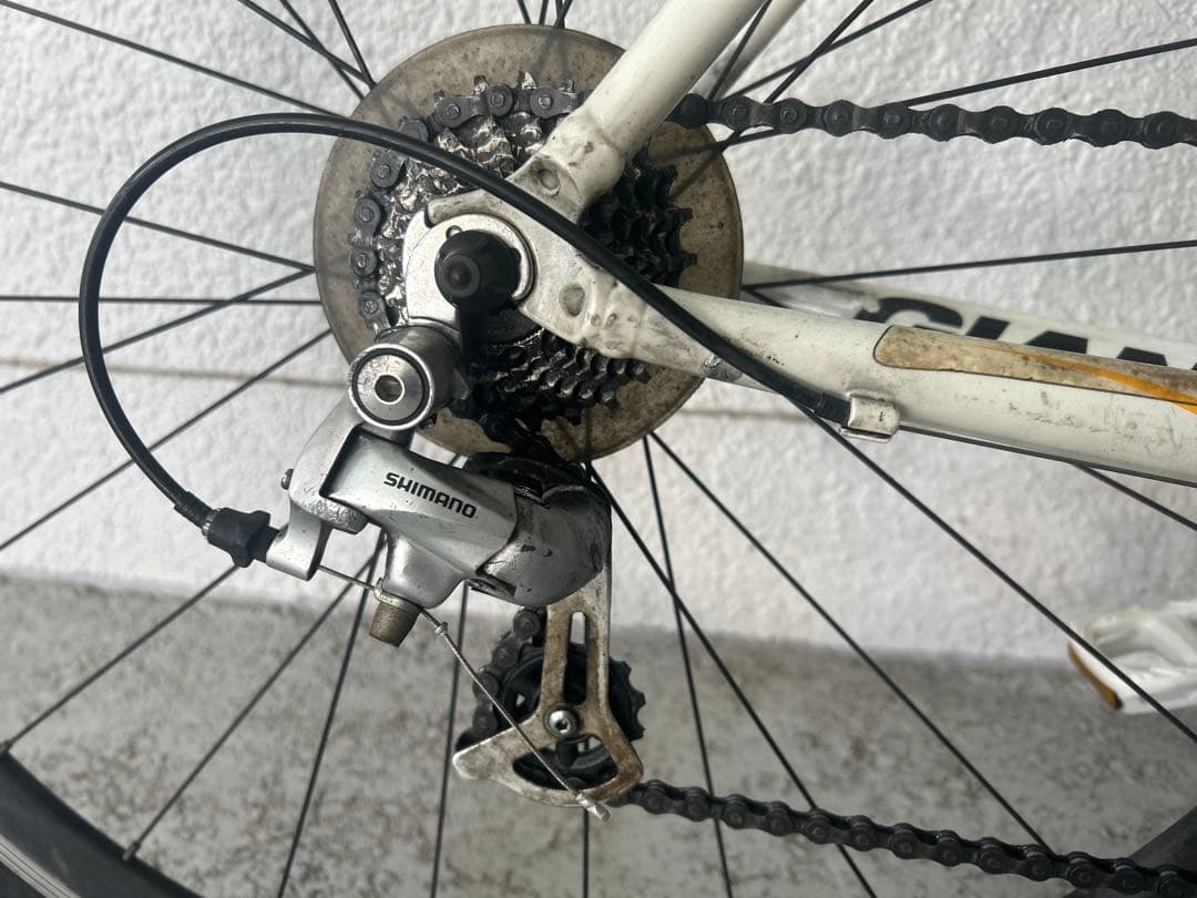 【全国送料込み】整備済みGIANTロードバイク@東京