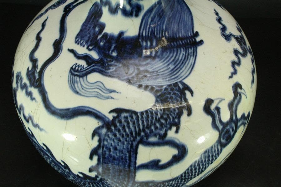 中国美術 青花 纏龍紋 天球瓶 高42cm(LC598)