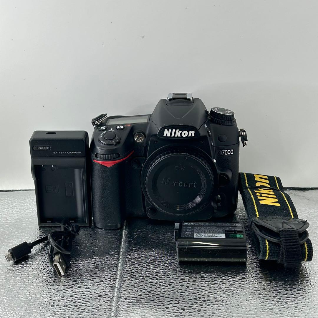Nikon ニコン D7000 付属品あり