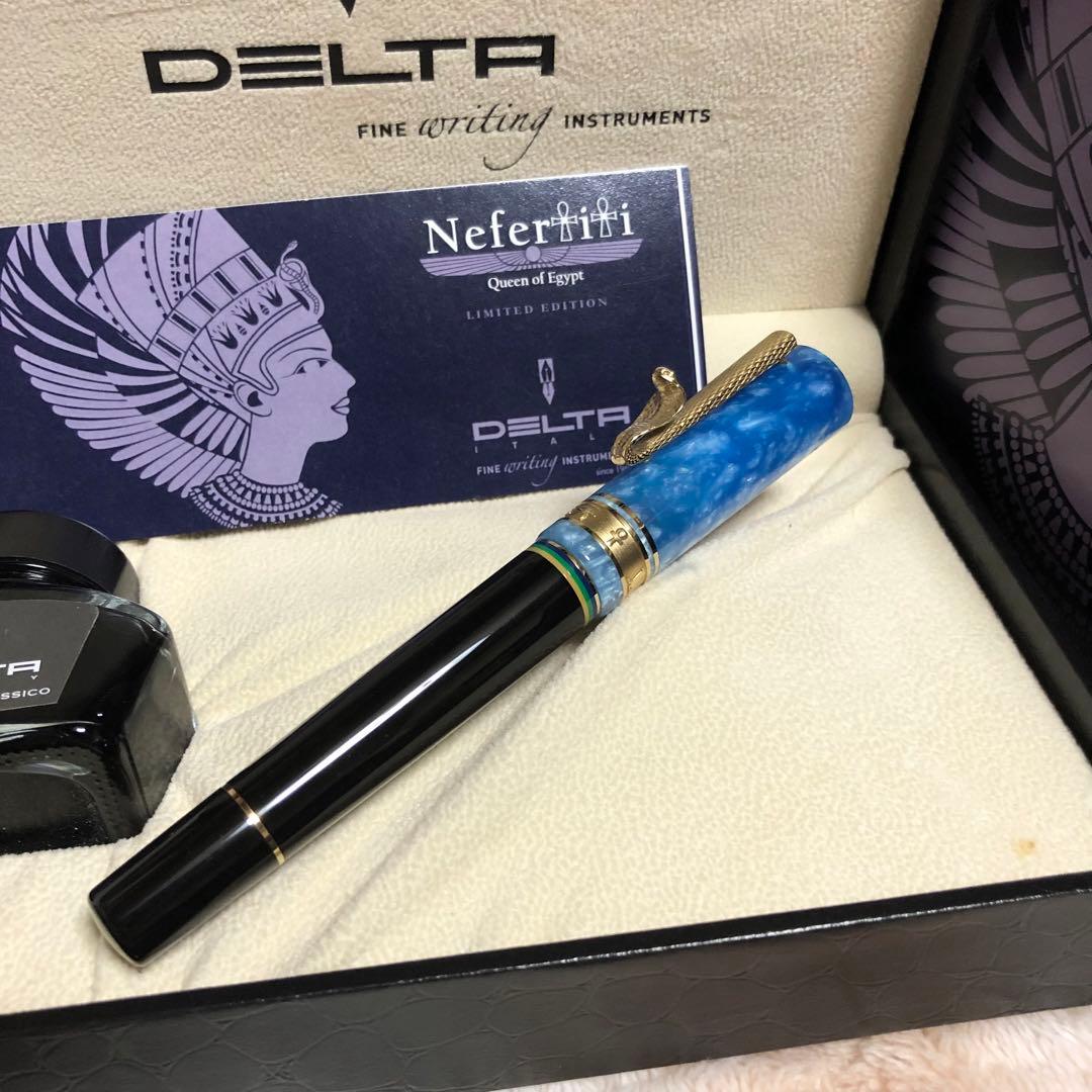 ☆新品 未使用 DELTA デルタ 万年筆 ネフェルティティ ニブF☆