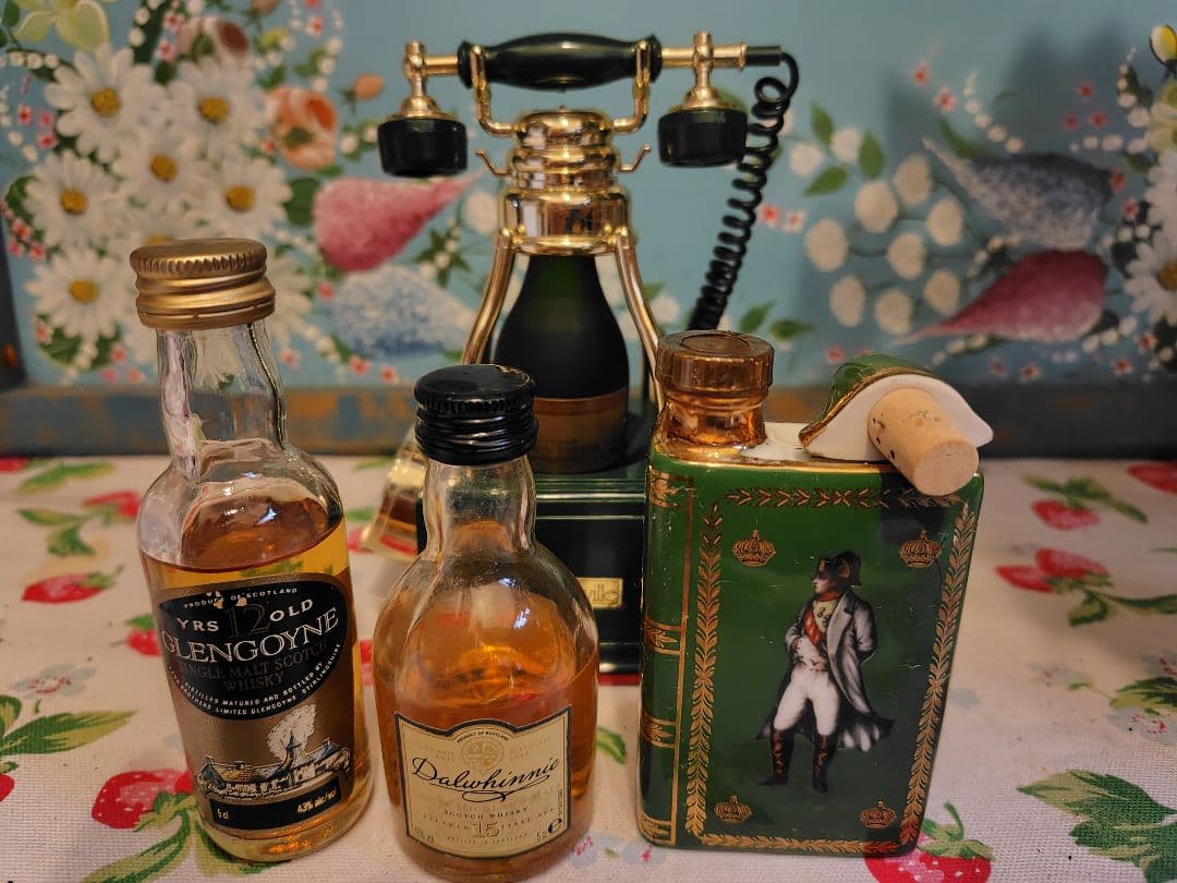 ドービル　ベル電話器　ミニチュアボトル　グレンゴイン ダルウィニー ナポレオン