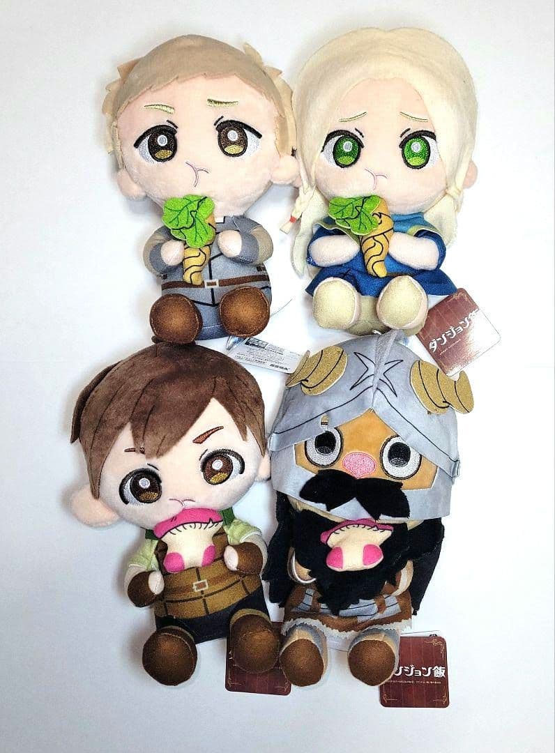 ダンジョン飯　もぐもぐぶるぶるぬいぐるみ　フルコンプセット