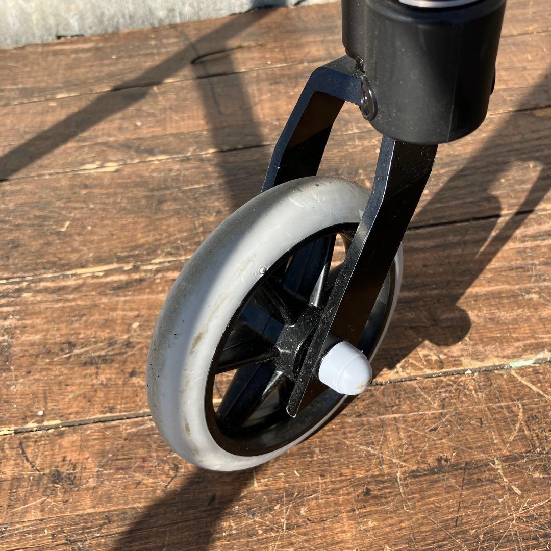 C-4 アクションジャパン キャスター 歩行器 ウォーカー 折りたたみ式 アルミ