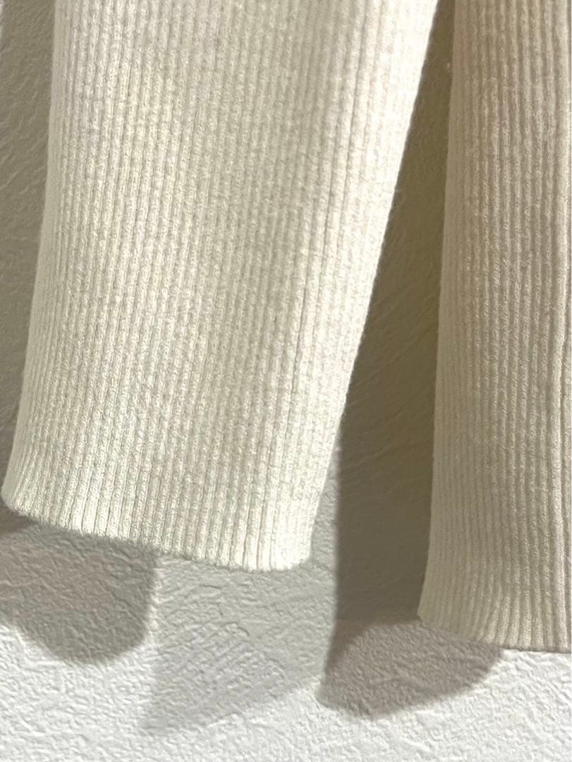 ドゥーズィエムクラス　2023SS DINER RIB Vネックカーディガン