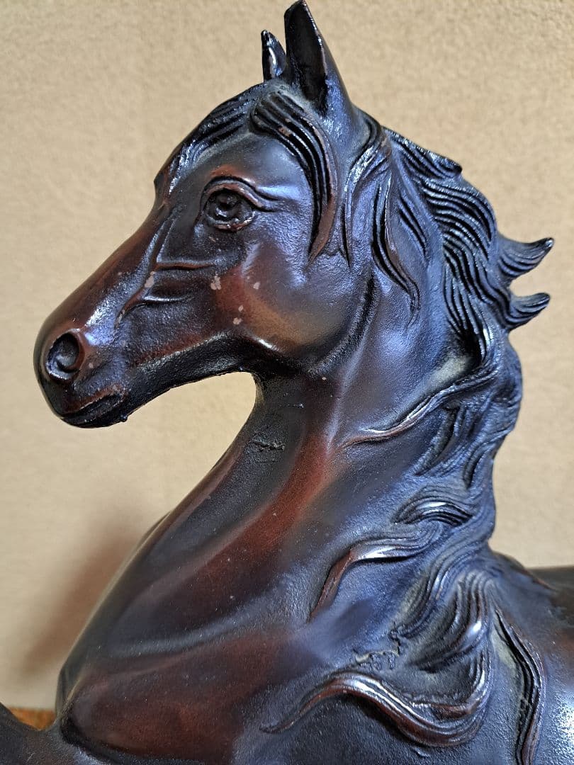 昭和《美術鋳物》駿馬の置物(大型) 木製台座付き