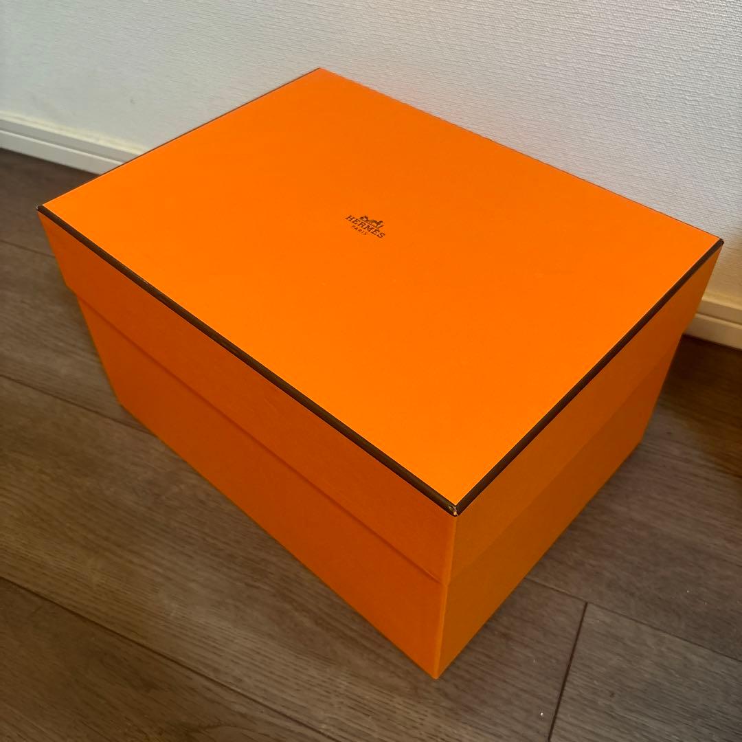HERMES 空箱　インザループ18