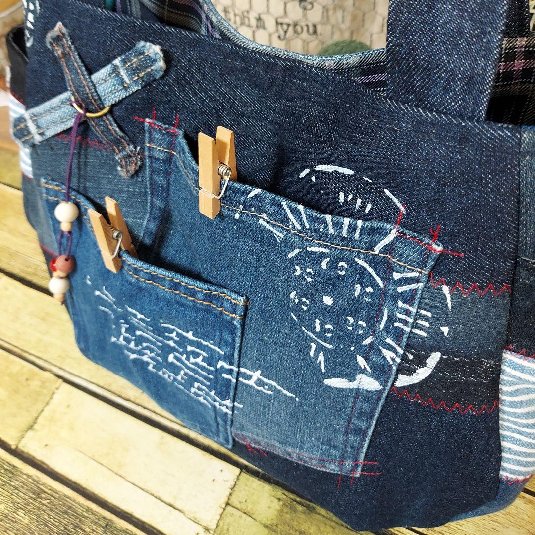 【ぽこぽん】刺繍デニムバック　No.634　デニムリメイク　刺繍バック