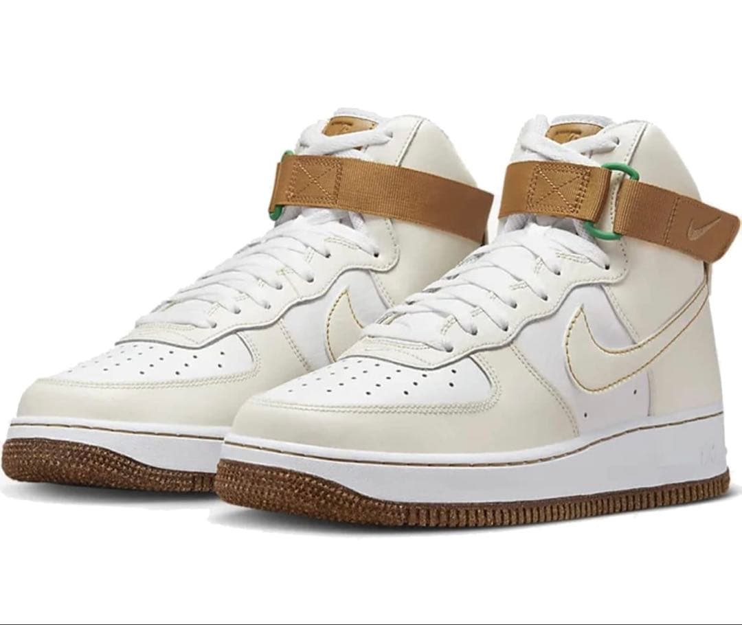 値下げしました！ナイキエア フォース 1 HIGH '07 LV8 EMB