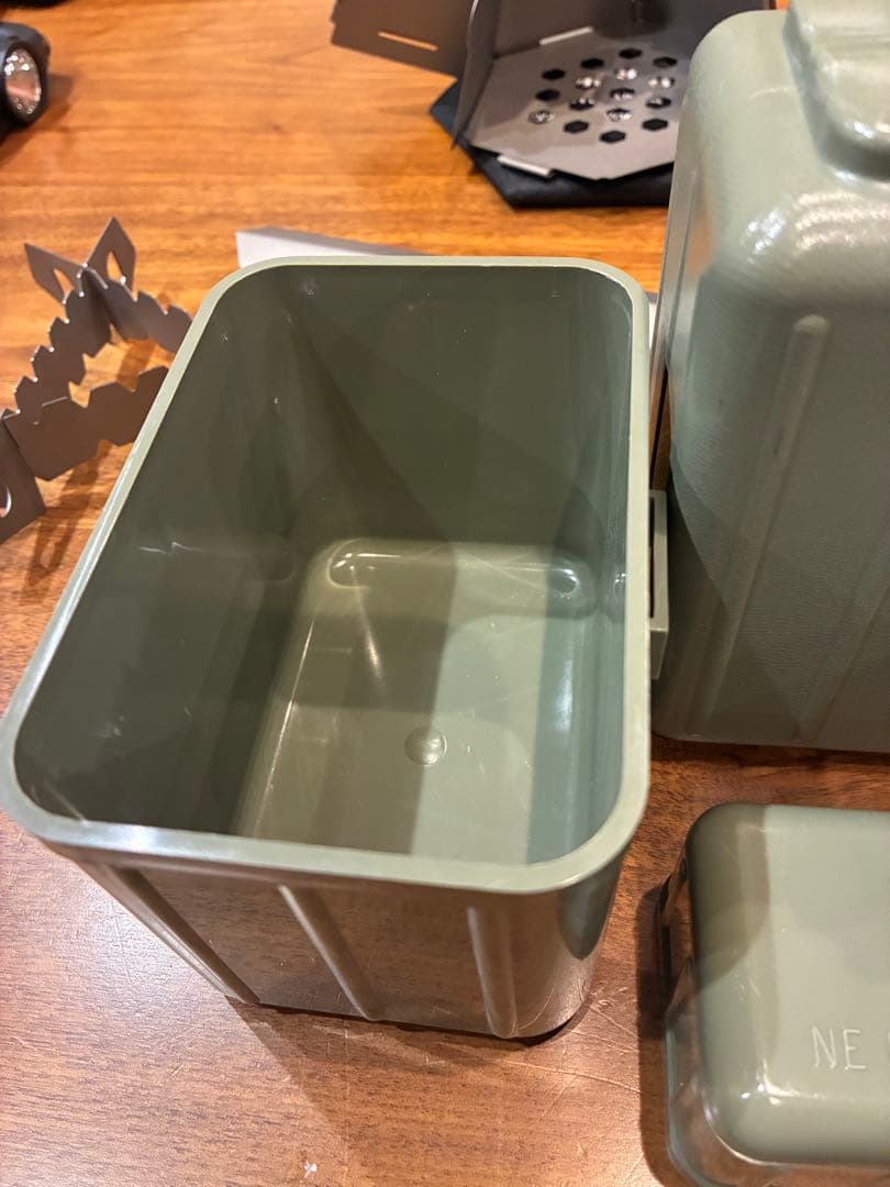 バーゴ、エバニュー、ユーゴスラビアのメスキット、軍幕野営セット‼️