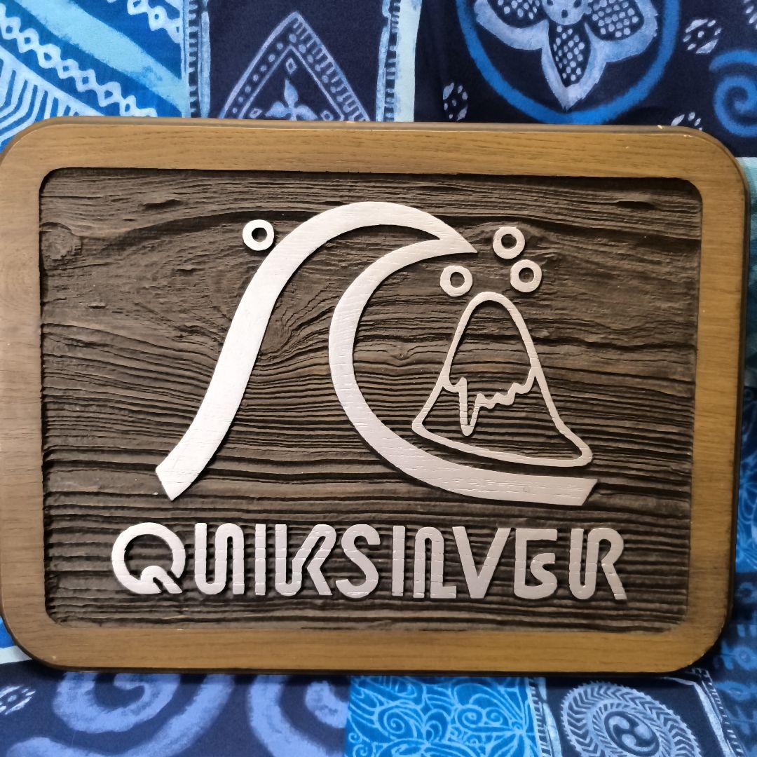 QUIRKSINVER 木製看板