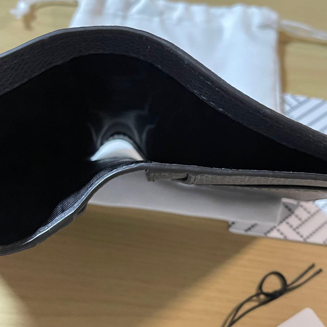 新品フルラ　カードケース