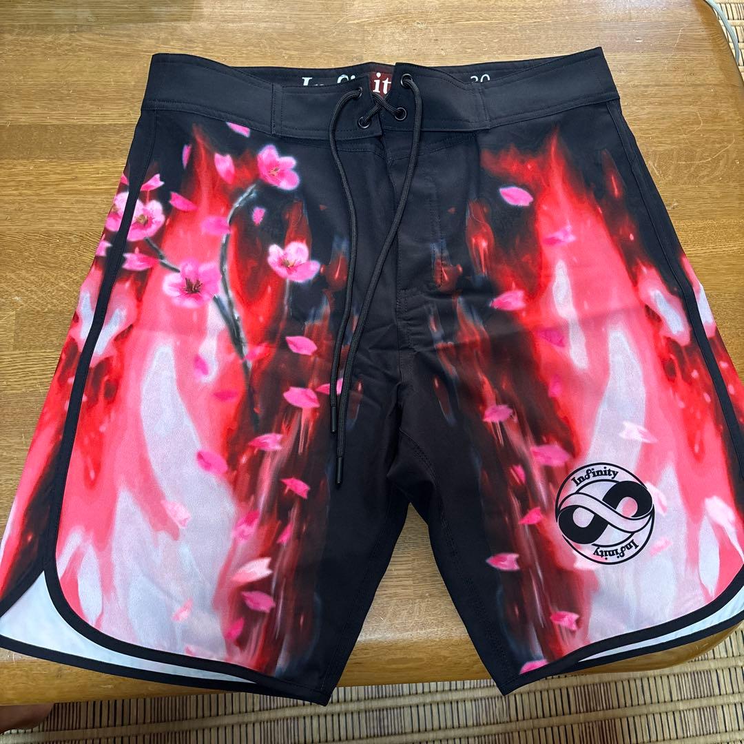 Infinity インフィニティ　サーフパンツ30インチ