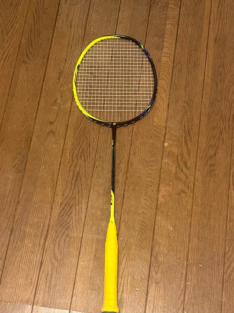 アストロクス77