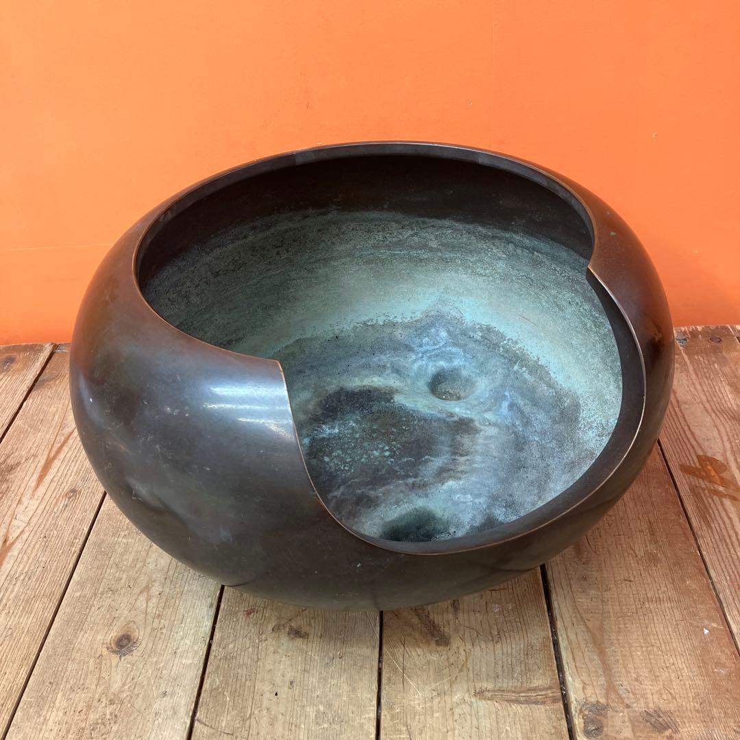 E-2 火鉢 風炉 眉風炉 唐金 青銅 ブロンズ 金属工芸 三つ足 骨董 古道具