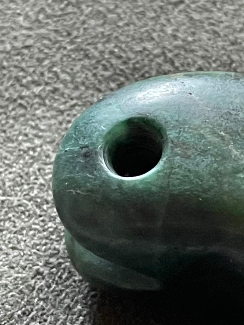 古墳時代前期　合わせ勾玉　翡翠　飛騨翡翠　碧玉　出土品。