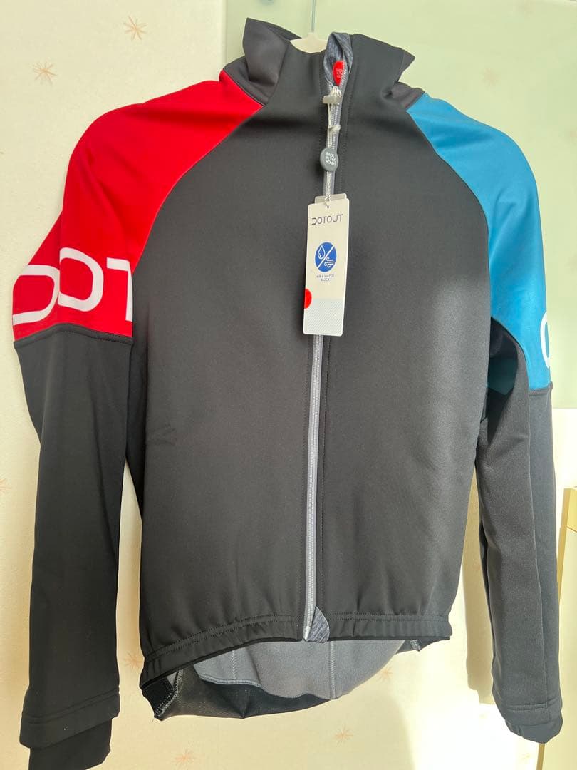 サイクルジャージ 黒/赤/青 長袖 ドットアウト 防風機能