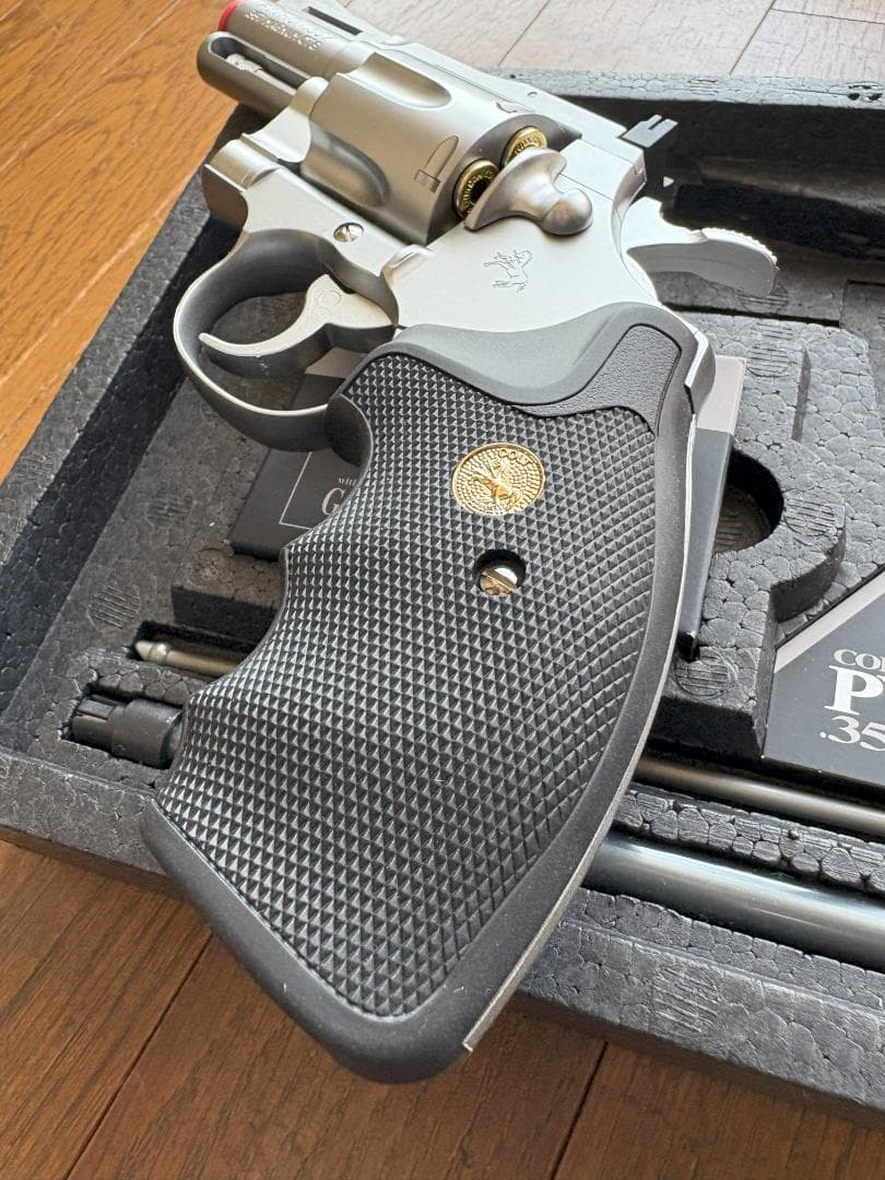 東京マルイ　生産終了品 コルトパイソン.357マグナム 2.5インチ