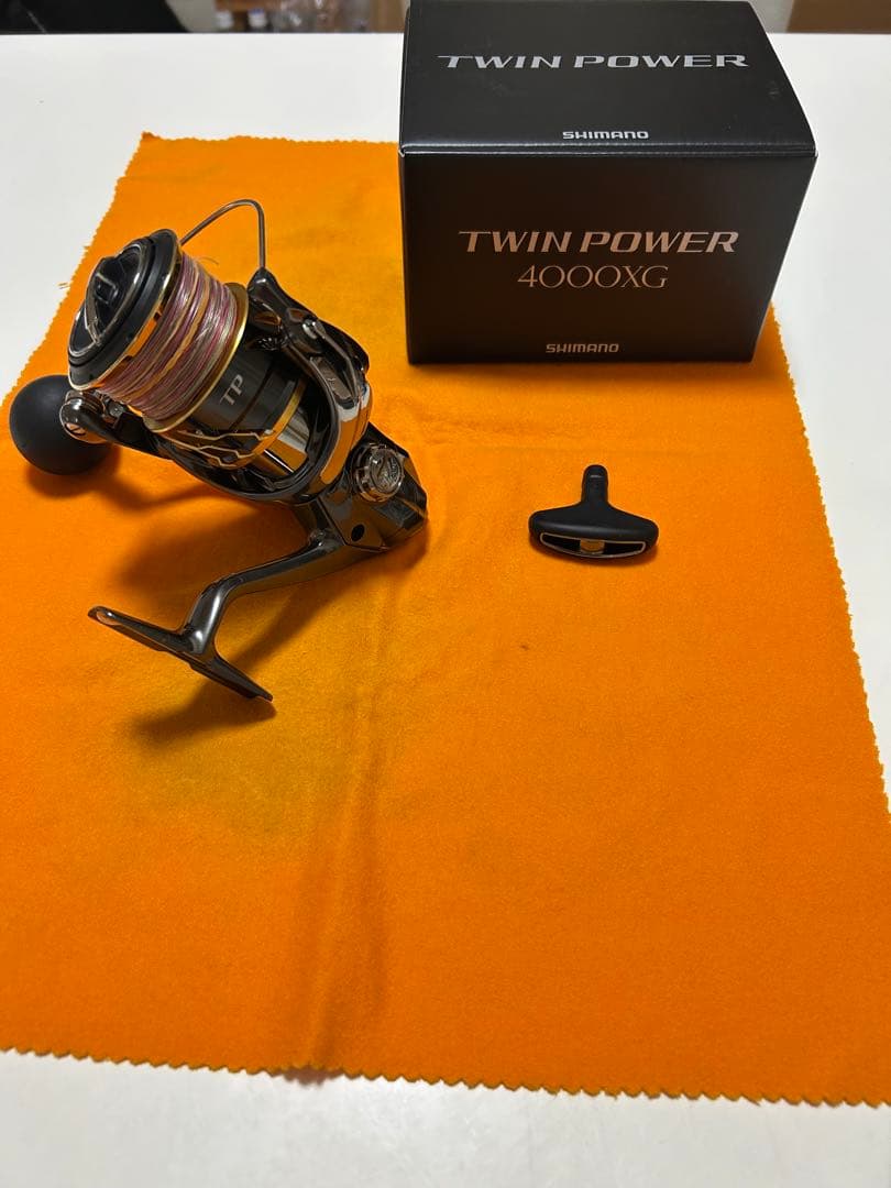 SHIMANO TWIN POWER 4000XG スピニングリール