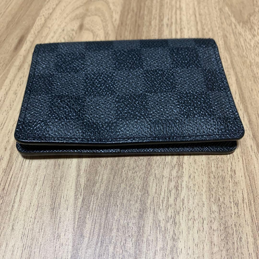 LOUIS VUITTON ブラック名刺入れ