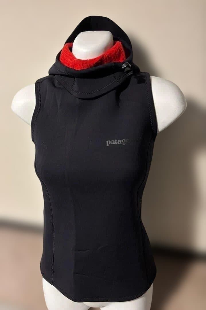 Patagonia Inner Hooded Vest 新品未使用 Size 8
