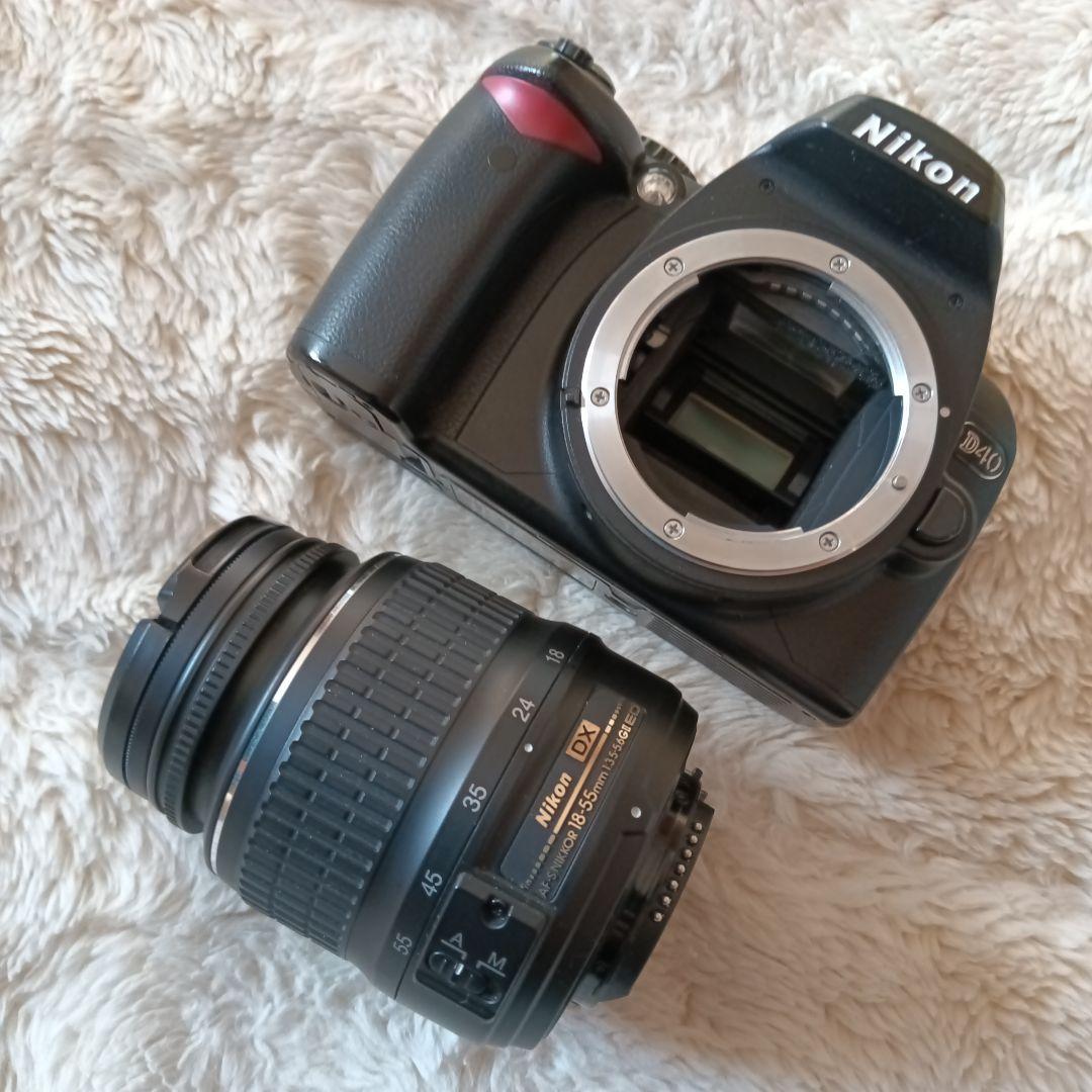 Nikon D40デジタル一眼レフ 18~55ミリ標準ズームセット[極美品]