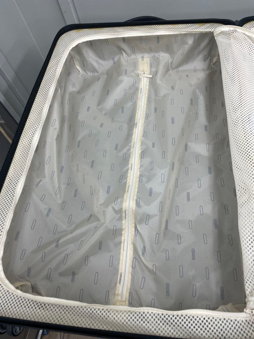 RIMOWA サルサエアー80L キャリーケース　ダークブルー