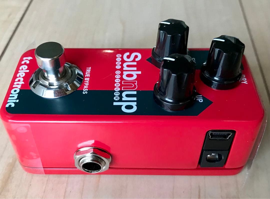 新同　tc electronic SUB 'N' UP MINI OCTAVER