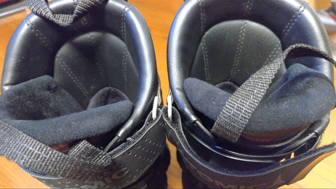 アトミックAtomic Hawx130s Ultraスキー ブーツ24.5cm