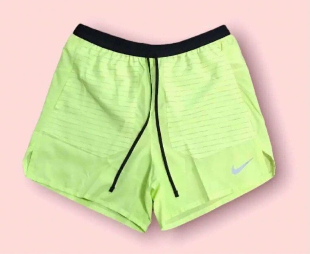 新品★定価14,850円❗️ナイキシャツ ナイキショートパンツ ナイキランニングL