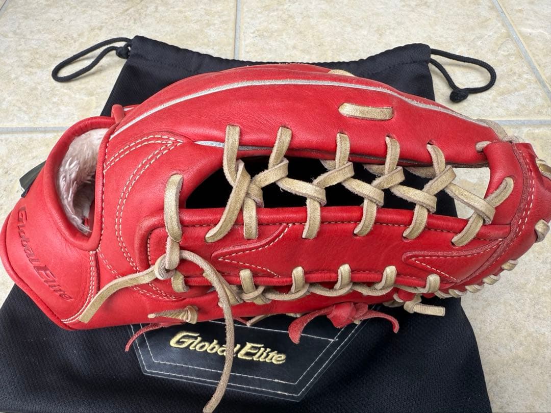 大幅値下げ♪ ♪週末セール♪Global Elite 軟式グローブ レッド