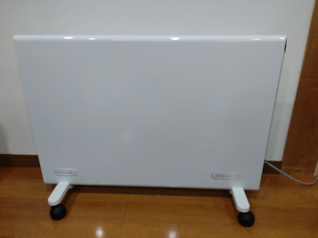 DeLonghi HXJ60L12-WH　デロンギ