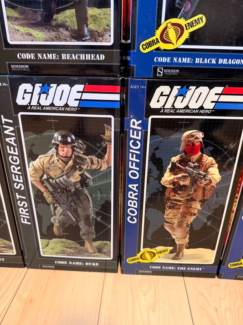 サイドショウ 1/6 コブラ とG.I.ジョー　25体セット + コブラの王座付