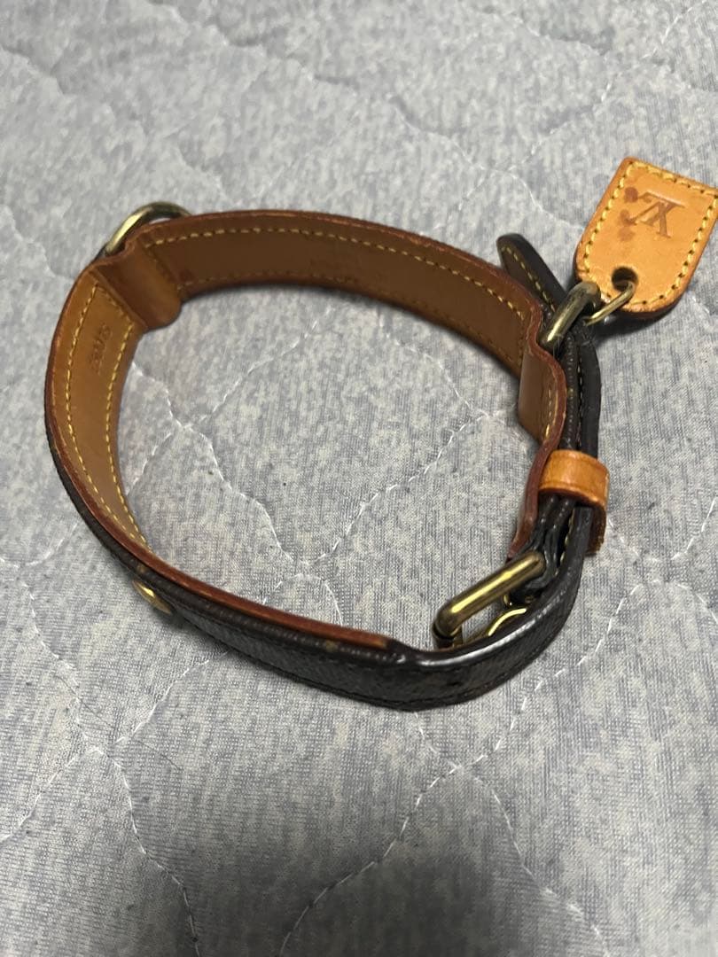 ルイ・ヴィトン ペット用　首輪　LV