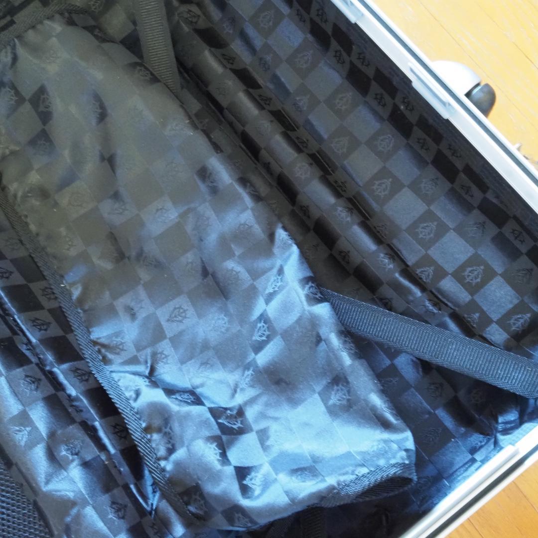 機動戦士ガンダム MS06S シャア専用ザクⅡ キャリーケース