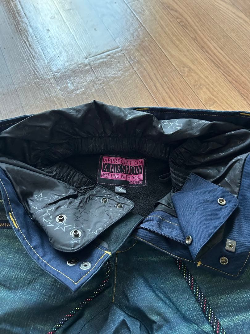 スノーボードウエア上・下　Sサイズ　小物セット