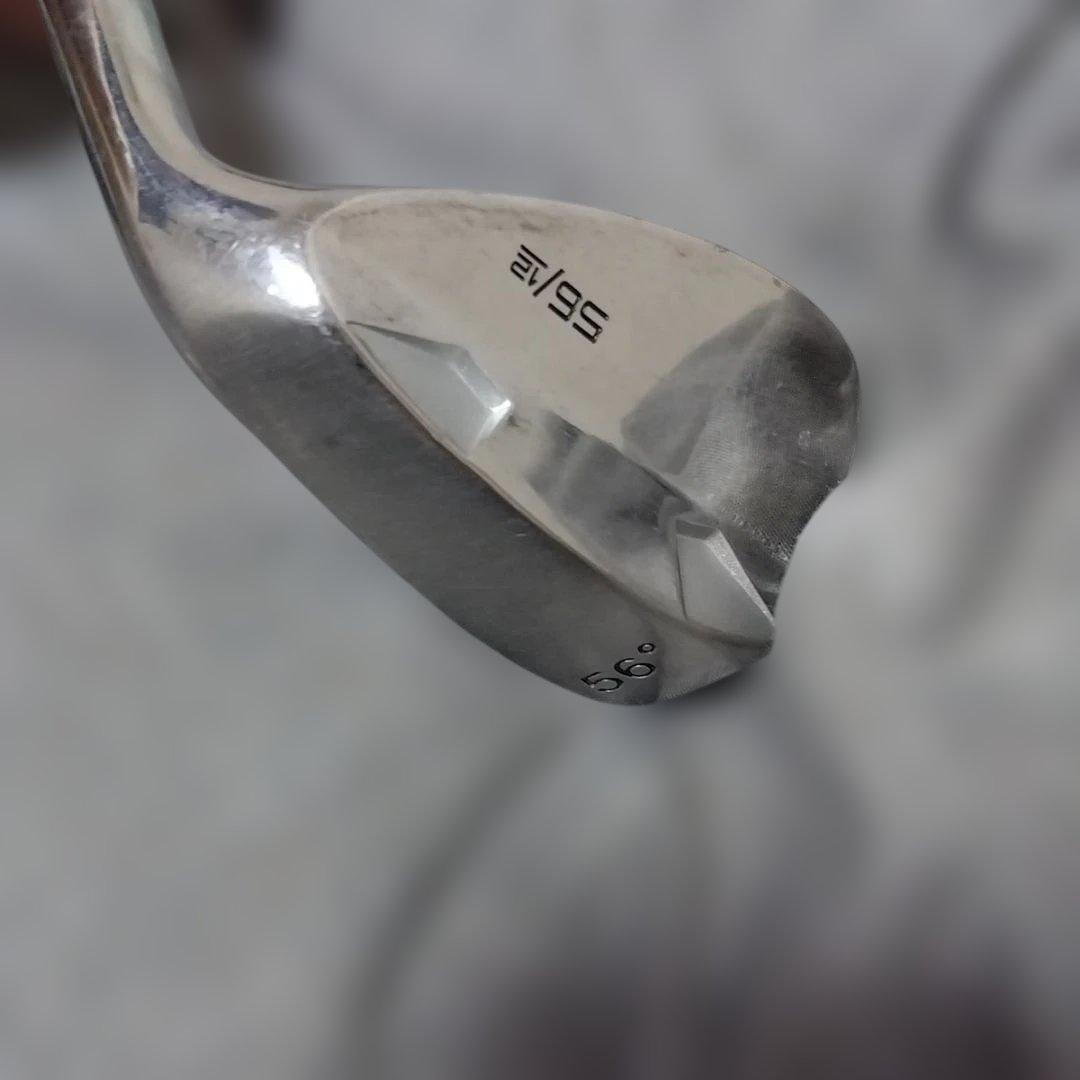 クラブ一式　アイアン4本、ウェッジ3本、ユーティリティ1本、FW 1本