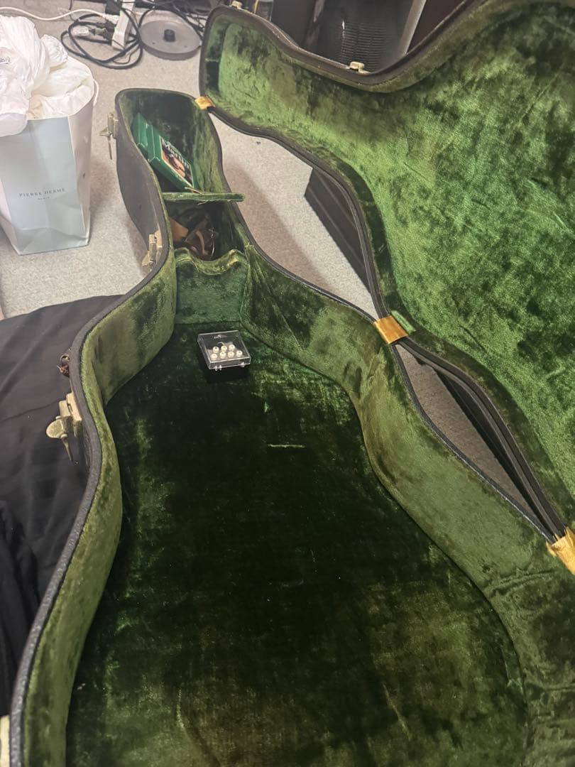 マーティン　D18 1961〜62年モデル