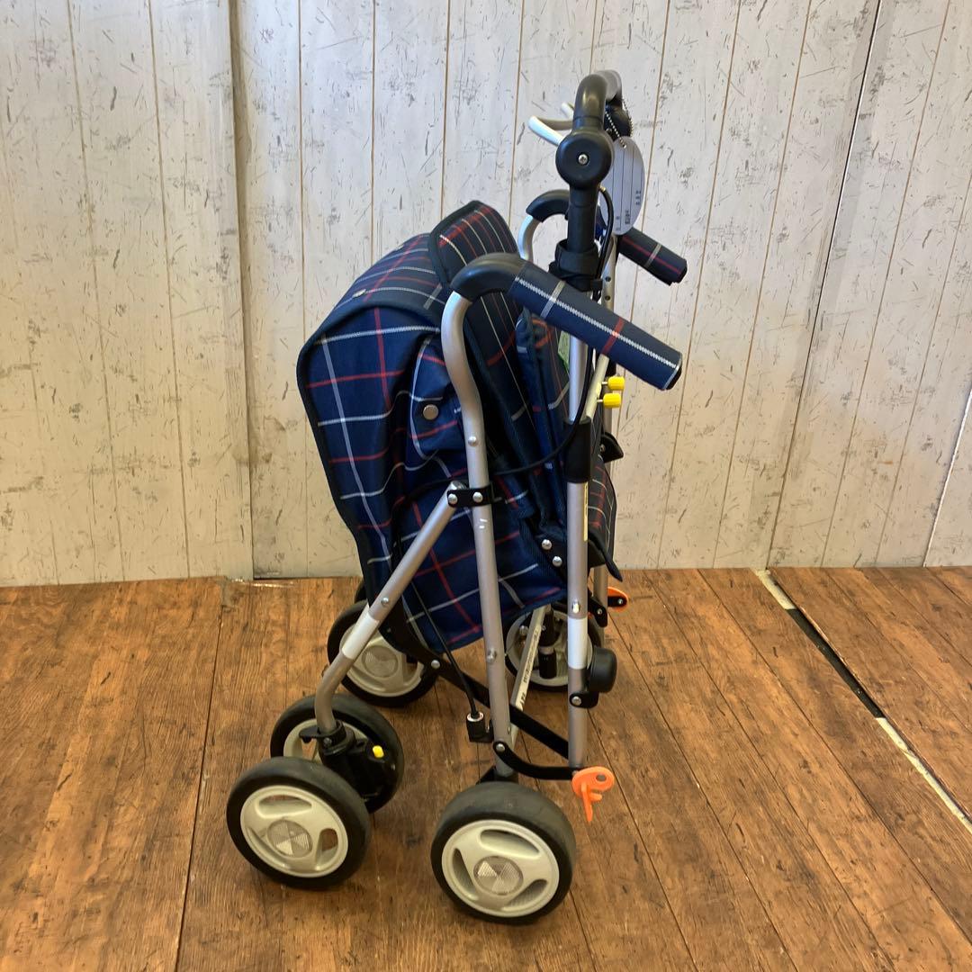幸和 シルバーカー TacaoF チェック柄 シルバーカー 座れる 折りたたみ式