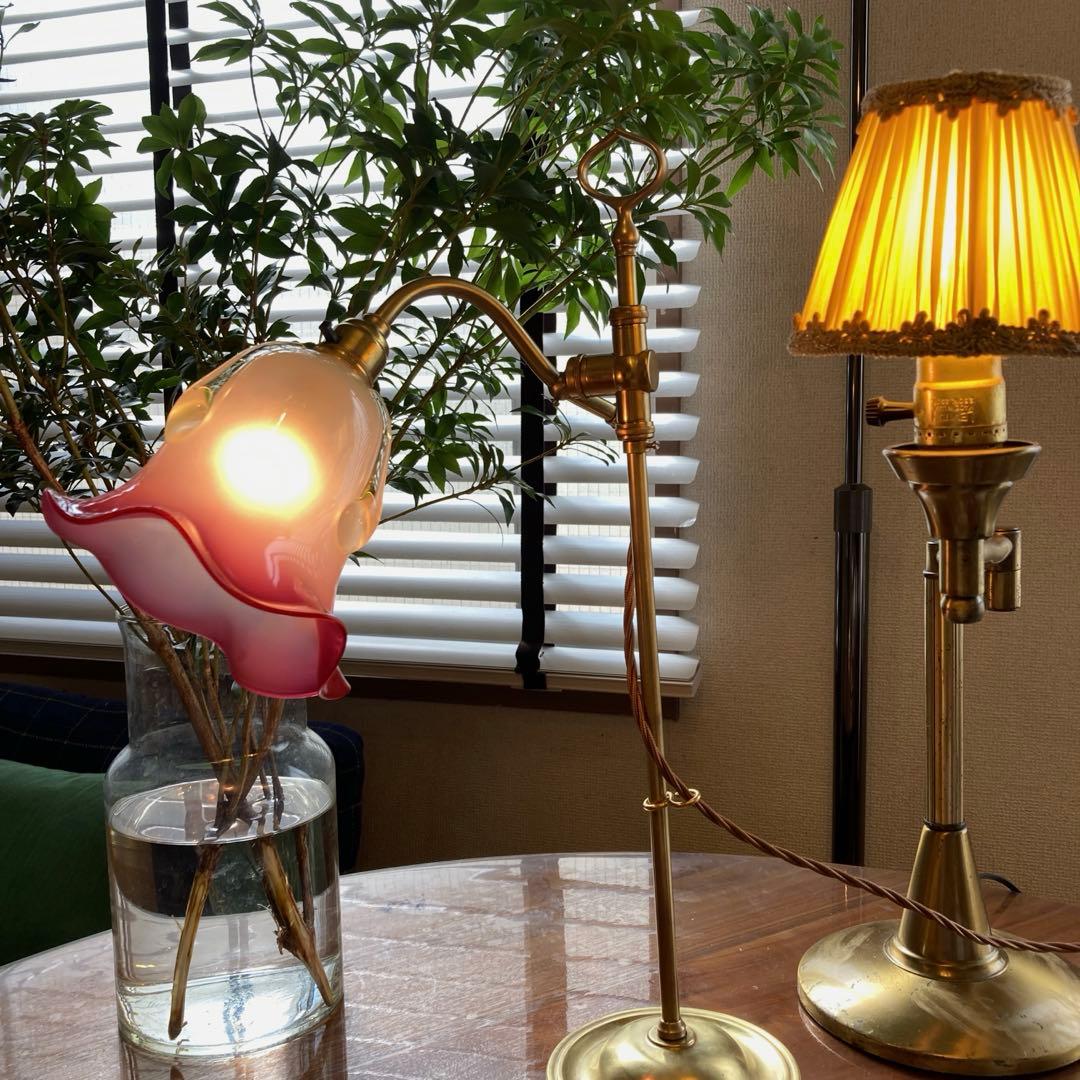 イギリス　1920年　ヴァセリン（ウラン）　ランプシェード　オパールセント