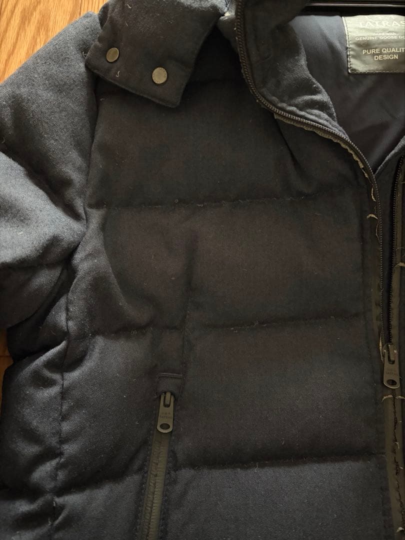 タトラス ダウンジャケット ネイビー サイズ04