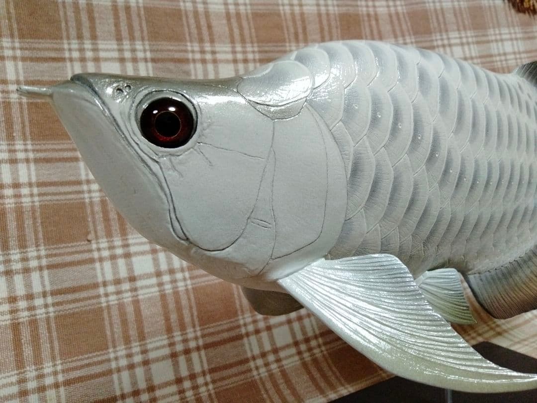 ハンドメイド　36cmアロワナ　白　フィギュア　レプリカ　魚模型　置物　オブジェ