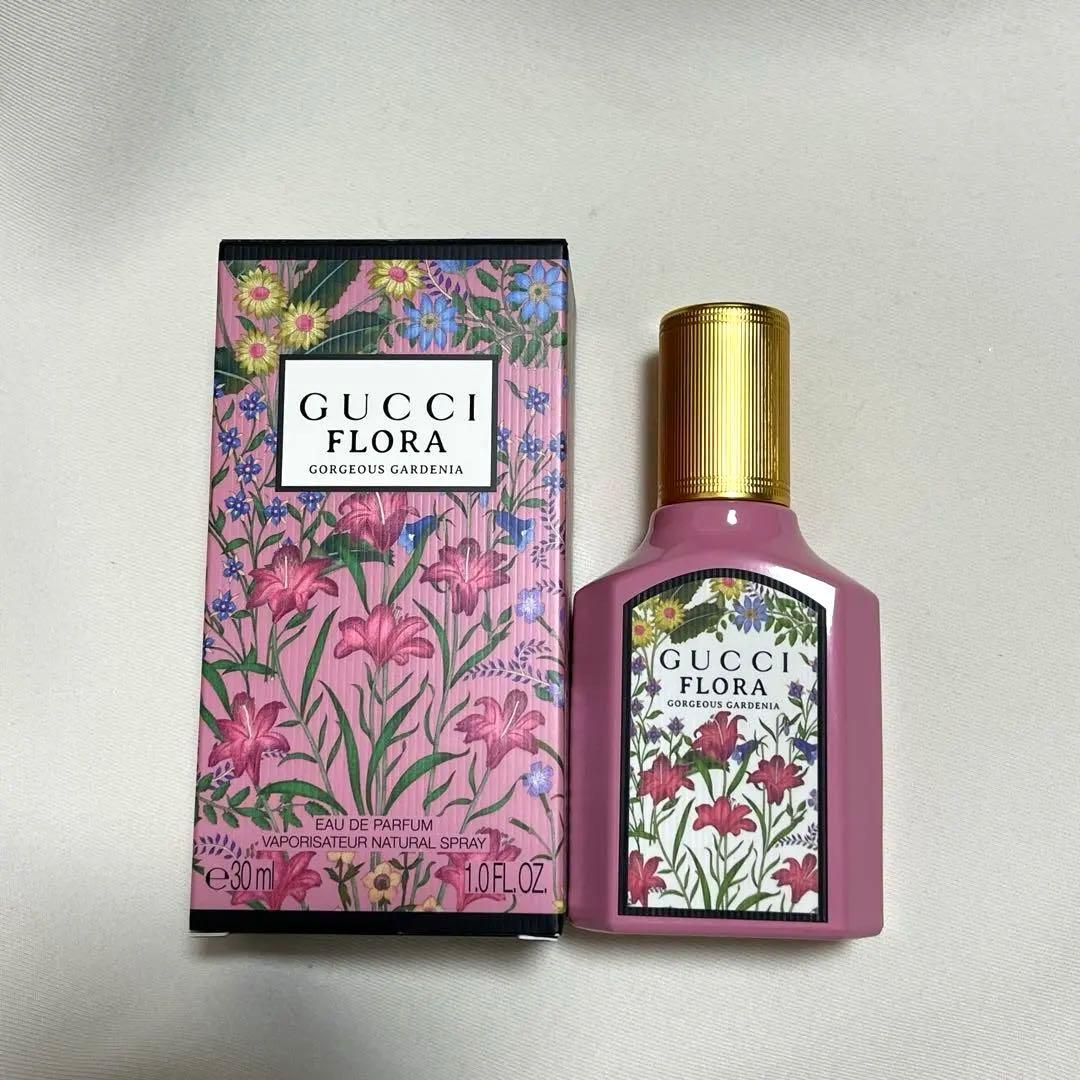 グッチ フローラゴージャス ガーデニア オードパルファム 30ml