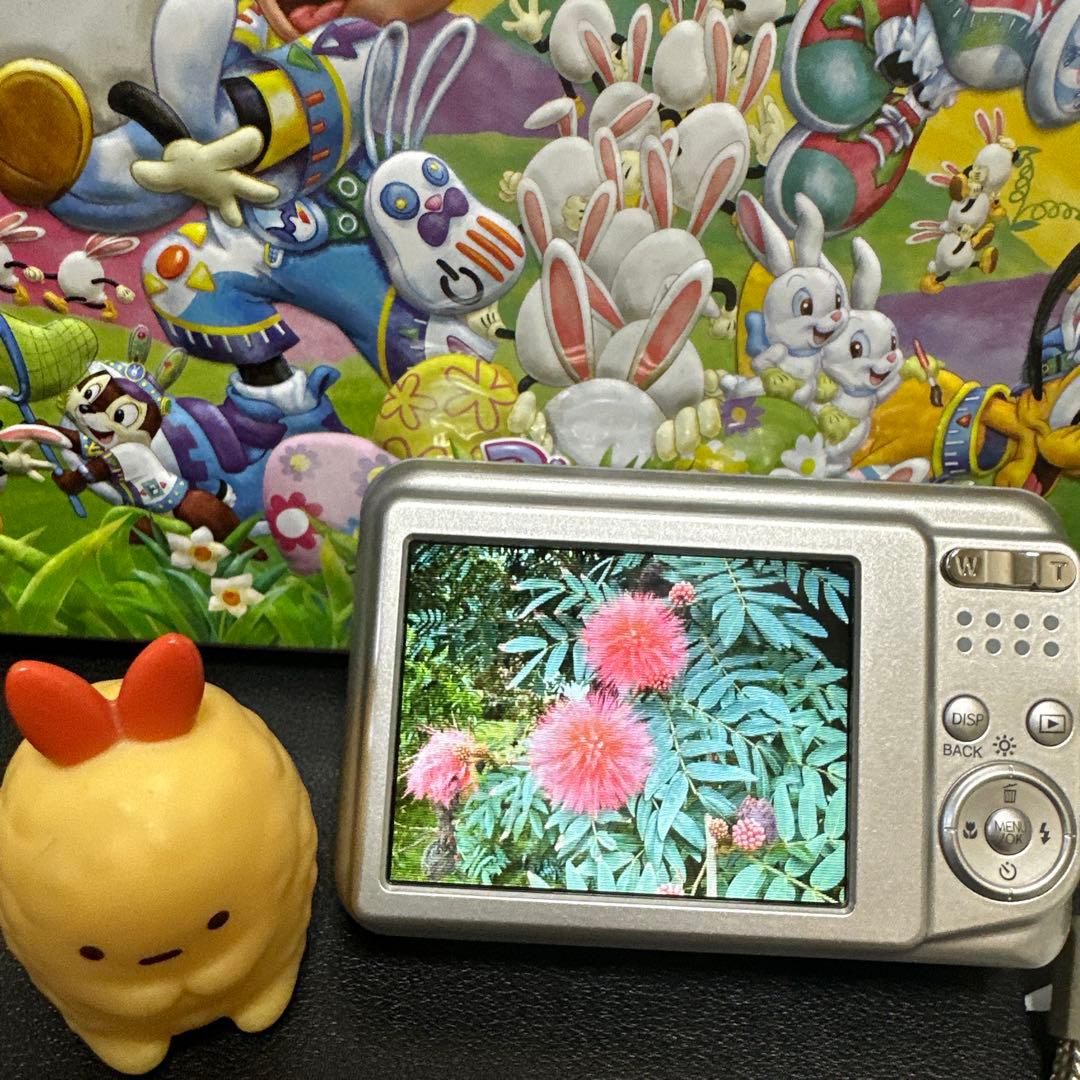 FUJIFILM FINEPIX AV100 動作品　電池式　SDカード付き