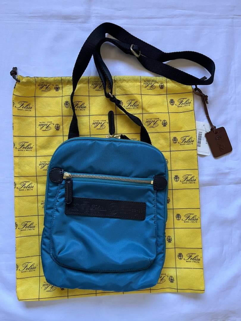 フェリージ ショルダーバッグ 20-59/1 ライトブルー